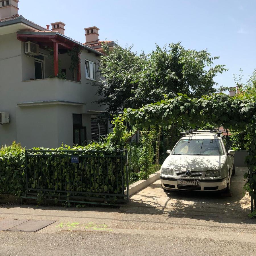 Apartment Giardino Rijeka Luaran gambar