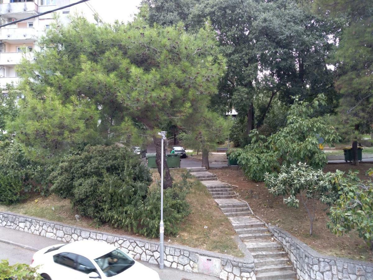 Apartment Giardino Rijeka Luaran gambar